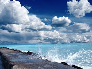 安卓风景 海洋 栈桥 浪花手机壁纸