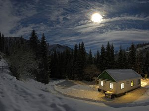 开阔 风景 阳光 大气 旅游 风光 冰天雪地 房子