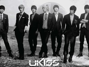 男明星 日韩 组合 U-KISS