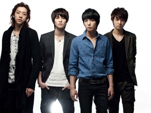 安卓男明星 日韩 组合 CNBLUE手机壁纸