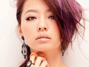 安卓女明星 张靓颖 美女手机壁纸