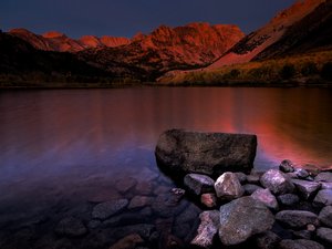 安卓岩石 风景 山水手机壁纸