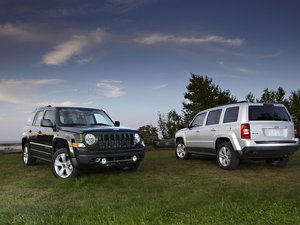 JEEP Patriot 吉普 爱国者 汽车 宽屏