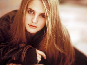 安卓alicia silverstone 艾丽西亚·西尔维斯通手机壁纸