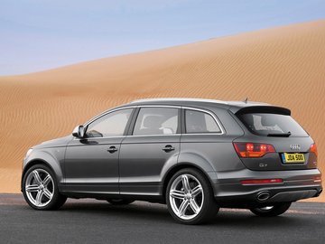 Audi 奥迪 Q7 奥迪Q7 汽车 宽屏