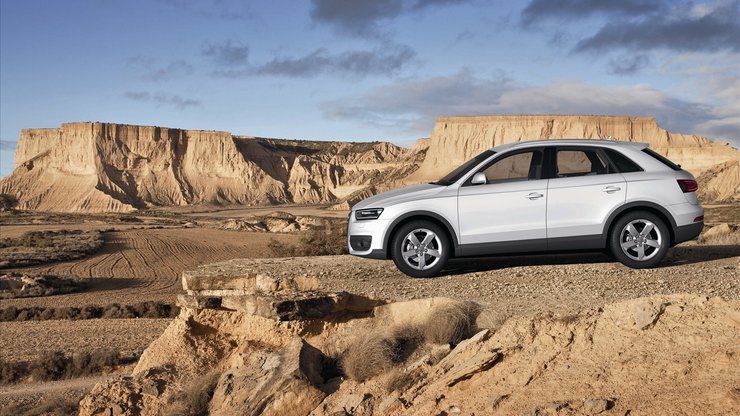 安卓手机汽车 suv 奥迪 Q3高清壁纸