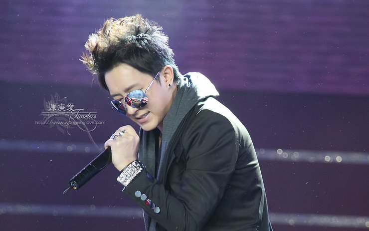 安卓手机男明星 韩庚 组合 SuperJunior高清壁纸