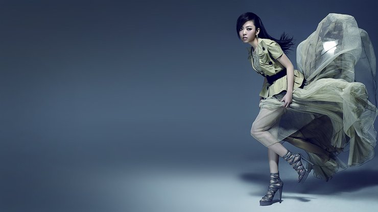 安卓手机女明星 张靓颖 美女高清壁纸