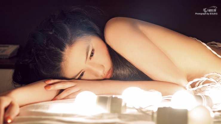 安卓手机美女 摄影 极影帮高清壁纸